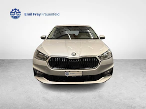 https://vehicle.imgix.net/4448320/37b6bb64-7c47-4919-bcf9-7516db93e9ce.jpg