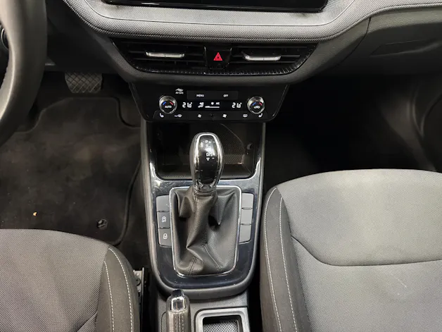 SKODA Fabia 1.0 TSI Selection DSG