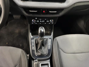 https://vehicle.imgix.net/4448320/a4a9b544-7704-48c7-868d-ecbcc084cac9.jpg