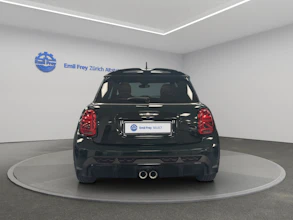 https://vehicle.imgix.net/4448325/6743d217-2a80-48e6-abe7-68bb351c025c.jpg