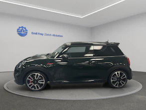 https://vehicle.imgix.net/4448325/e22c0957-1b60-4363-9fa8-18b05863a0e2.jpg