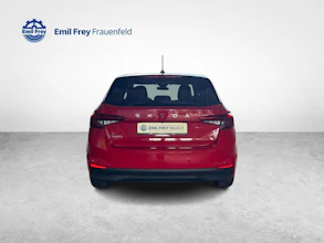 https://vehicle.imgix.net/4448354/d24f4ffd-4663-465c-9e6e-e84c11b94da7.jpg