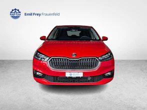 https://vehicle.imgix.net/4448354/ebb61bdf-c2f3-4f1d-8230-56959d44a376.jpg