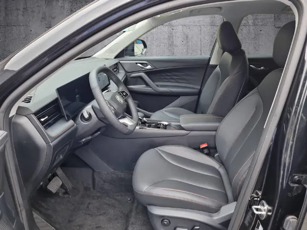 MG HS 1.5 PHEV Luxury
