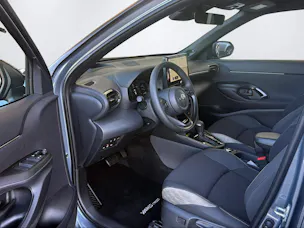 Toyota Yaris Cross 1.5 VVT-i HSD Premium AWD-i