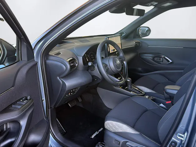 Toyota Yaris Cross 1.5 VVT-i HSD Premium AWD-i
