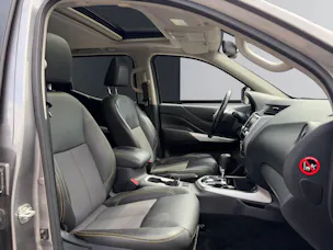 NISSAN Navara 2.3 dCi Double Cab N-Guard AT