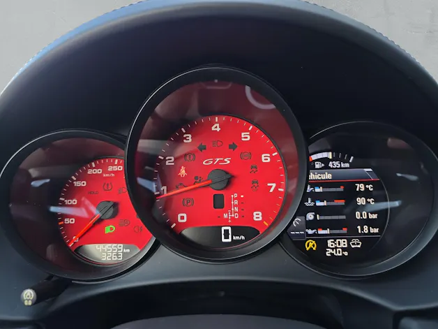 PORSCHE 718 Cayman GTS 2.5 (CH)