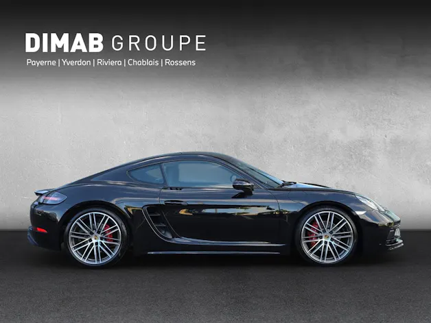 PORSCHE 718 Cayman GTS 2.5 (CH)