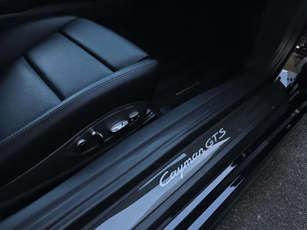 PORSCHE 718 Cayman GTS 2.5 (CH)
