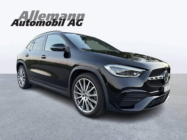 MERCEDES-BENZ GLA 220 d AMG Line 4matic