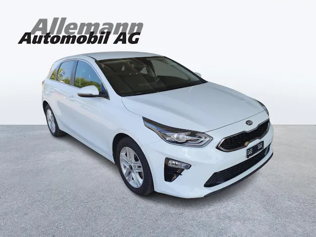 Kia Ceed 1.5 T-GDi MHEV Power