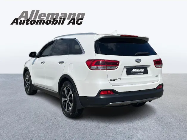 Kia Sorento 2.2 CRDi Style 3000KG AHK