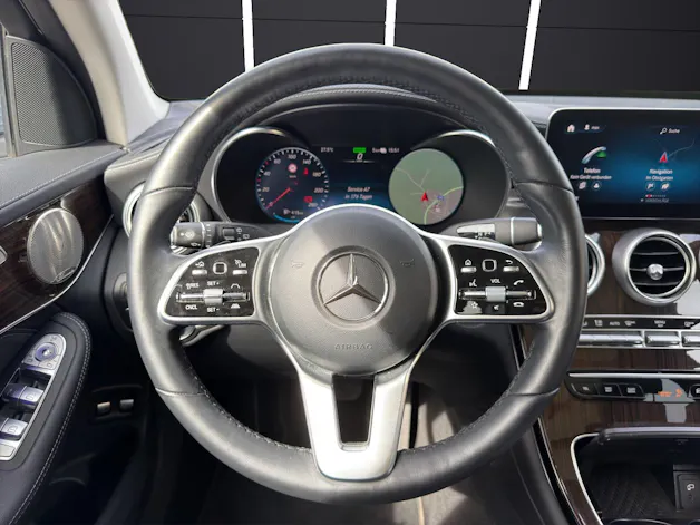MERCEDES-BENZ GLC 300 e 4m