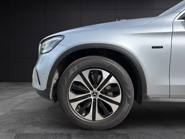 MERCEDES-BENZ GLC 300 e 4m