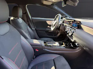 MERCEDES-BENZ A 35 AMG 4matic Limousine