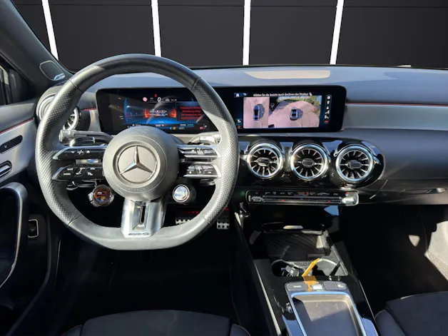 MERCEDES-BENZ A 35 AMG 4matic Limousine