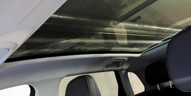 https://vehicle.imgix.net/4448491/cd2b76ea-ee06-418c-ab8e-b3adc766bd23.jpg