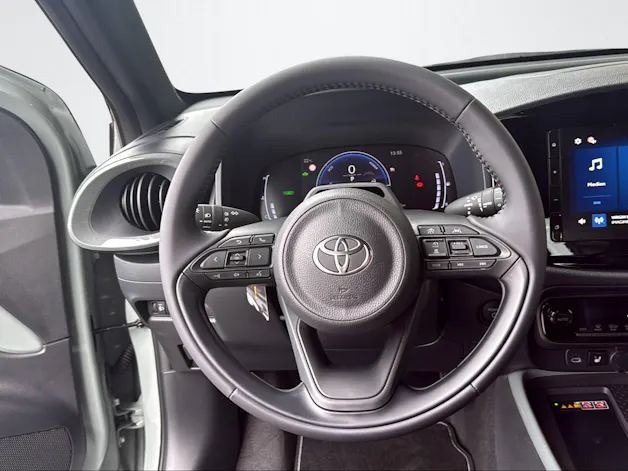 Toyota Aygo X 1.5 VVT-i HSD Trend