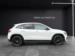 MERCEDES-BENZ GLA 250 AMG Line 4matic