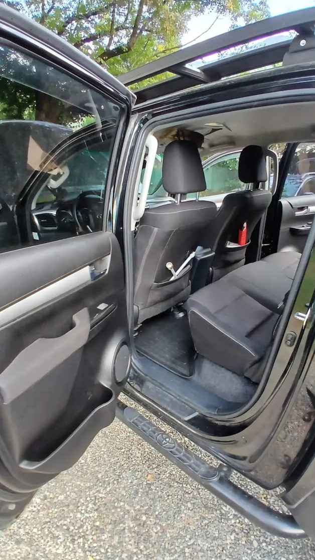 Toyota Hilux Double Cab. Pick-up 2.8 D-4D 4x4 Style