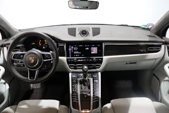 https://vehicle.imgix.net/4448524/8a814542-b031-4d6c-9cec-7a8ed451a63b.JPG