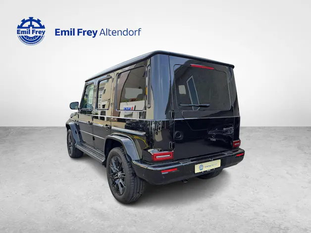 MERCEDES-BENZ G 580 EQ Technology AMG Line