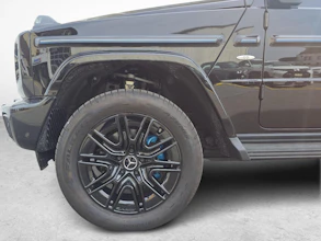 https://vehicle.imgix.net/4448545/5795d07b-f90f-4324-9a39-edbcb56ac349.jpg