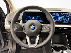 https://vehicle.imgix.net/4448583/9cd86595-5806-4b99-a3b1-07b159a5f914.jpg