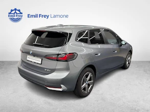 https://vehicle.imgix.net/4448583/a53c46e0-0deb-4e0c-8307-e0092e6fdb4f.jpg