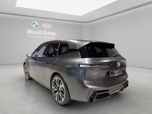 BMW iX M70