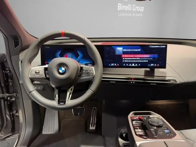 BMW iX M70