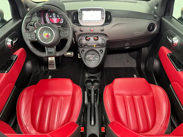 FIAT 595 C Abarth 1.4 T-Jet 180 Competizione
