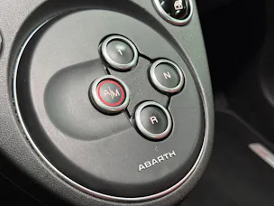 FIAT 595 C Abarth 1.4 T-Jet 180 Competizione