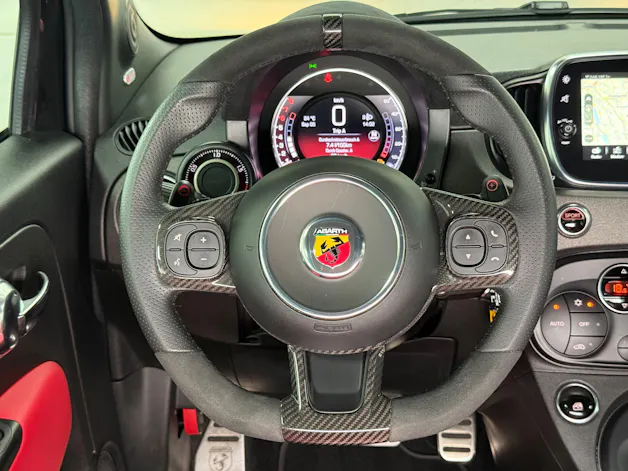 FIAT 595 C Abarth 1.4 T-Jet 180 Competizione