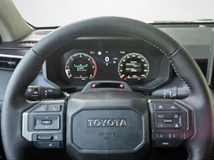 Toyota Hilux Double Cab.-Pick-up 2.8 D-4D MHEV 204 Style