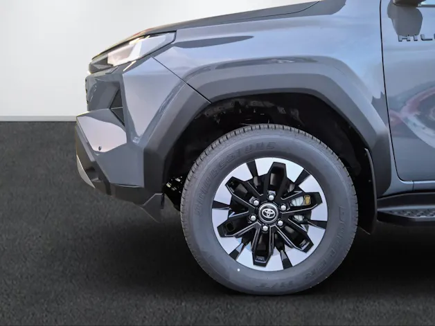 Toyota Hilux Double Cab.-Pick-up 2.8 D-4D MHEV 204 Style