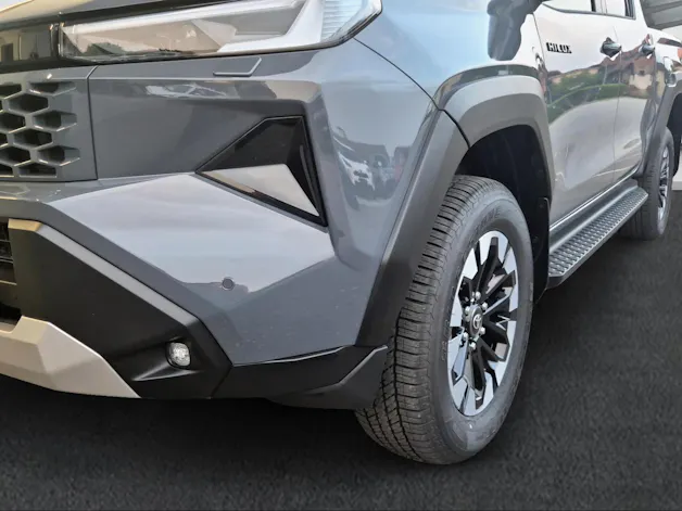 Toyota Hilux Double Cab.-Pick-up 2.8 D-4D MHEV 204 Style