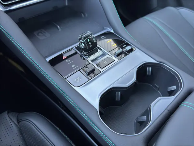 BYD Seal U DM-i Design AWD