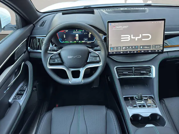 BYD Seal U DM-i Design AWD