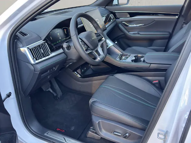 BYD Seal U DM-i Design AWD