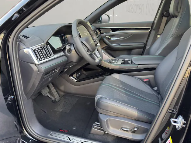 BYD Seal U DM-i Design AWD