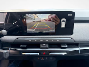 https://vehicle.imgix.net/4448616/712f5c3b-23f1-4a9a-8ecf-ffa460893a04.jpg