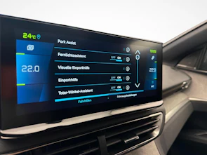 image du véhicule PEUGEOT 3008 1.6 Plug-in Hybrid4 GT
