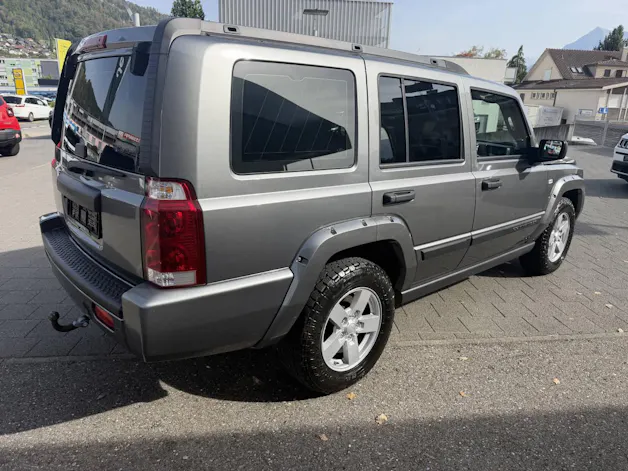 JEEP Commander 4.7 V8