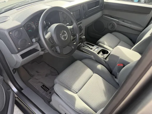 JEEP Commander 4.7 V8