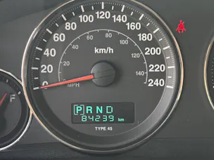 JEEP Commander 4.7 V8