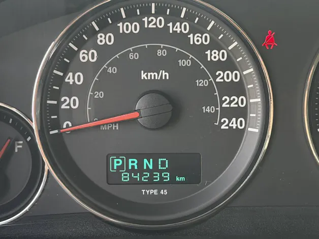 JEEP Commander 4.7 V8