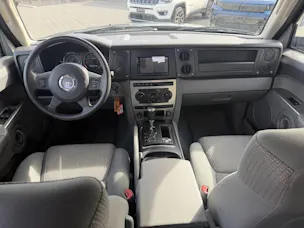 JEEP Commander 4.7 V8