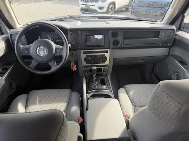 JEEP Commander 4.7 V8